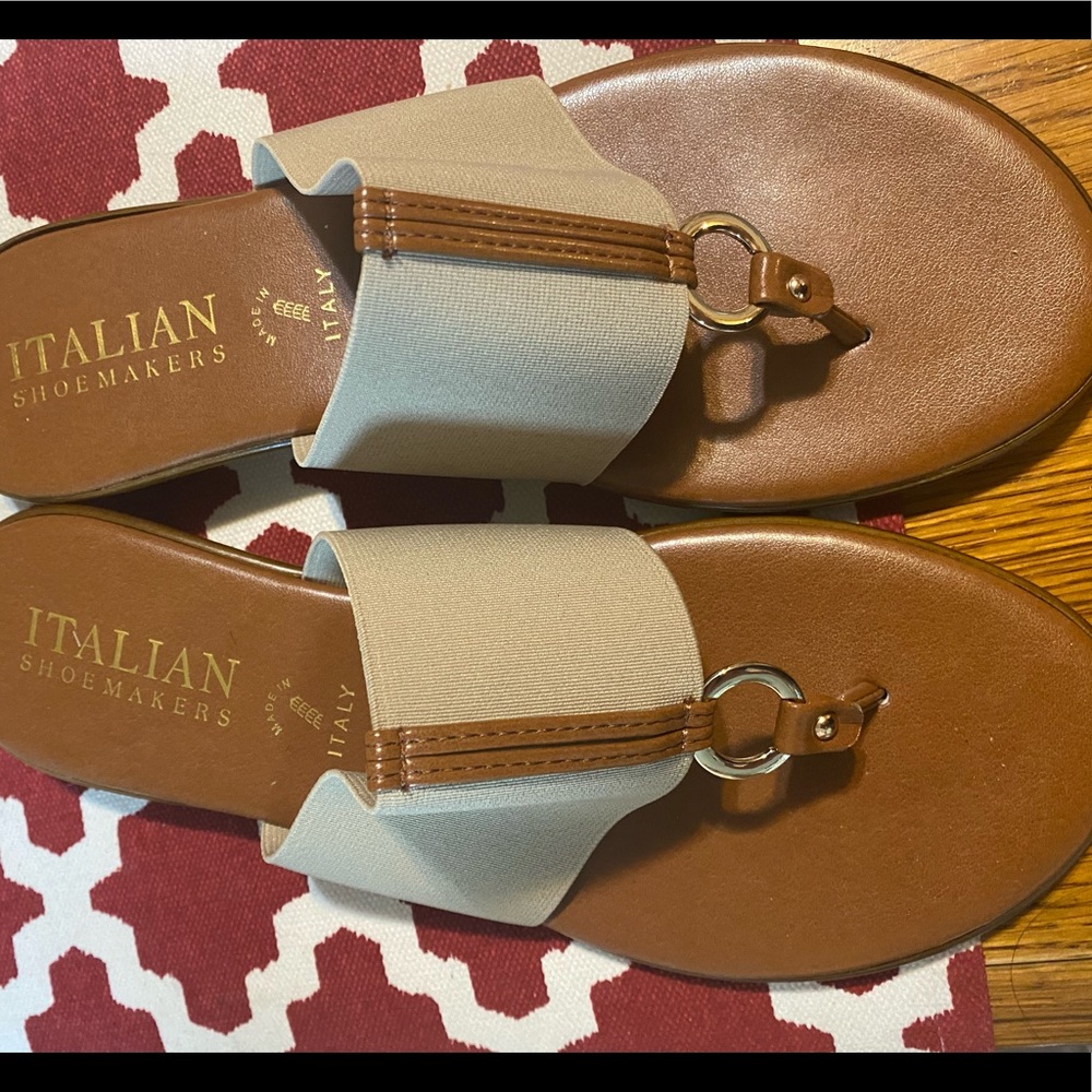 Italian Shoemakers Women's Sandal - Taupe (New)